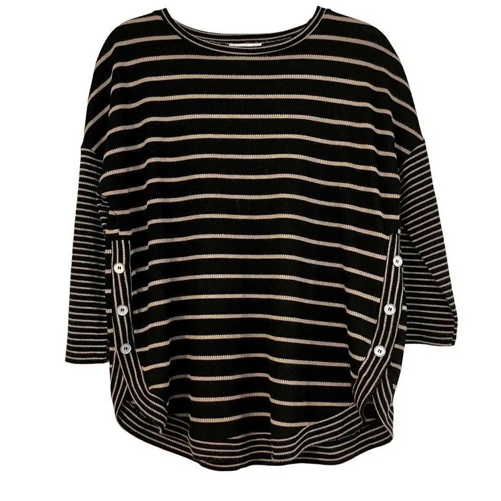 Westbound Large Sweater Button Side Stripes